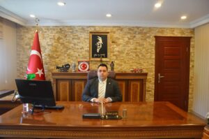 İSPİR KAYMAKAMI BERKER ÇIRAK GÖREVİNE BAŞLADI